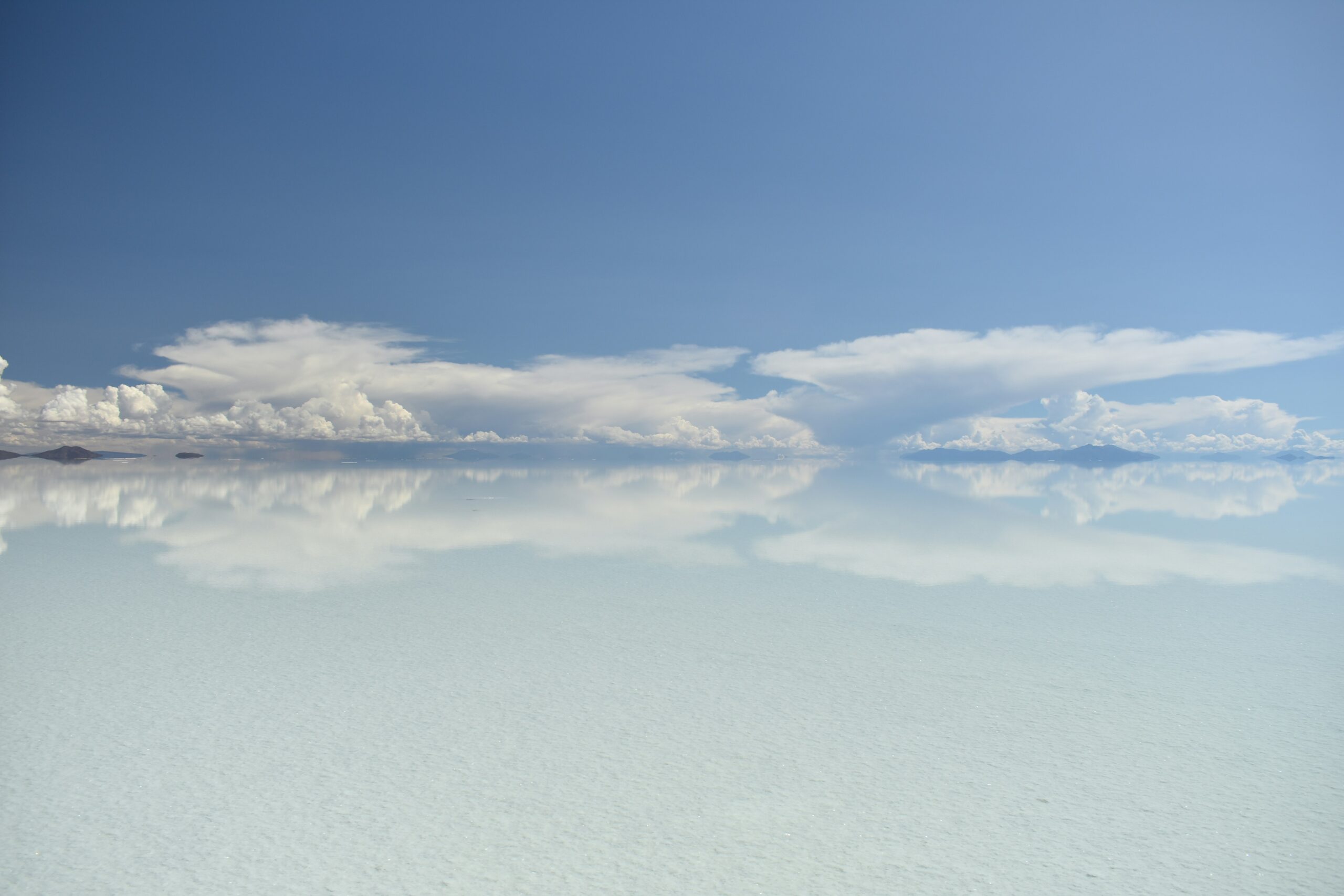 Bolivia — Uyuni salt flat