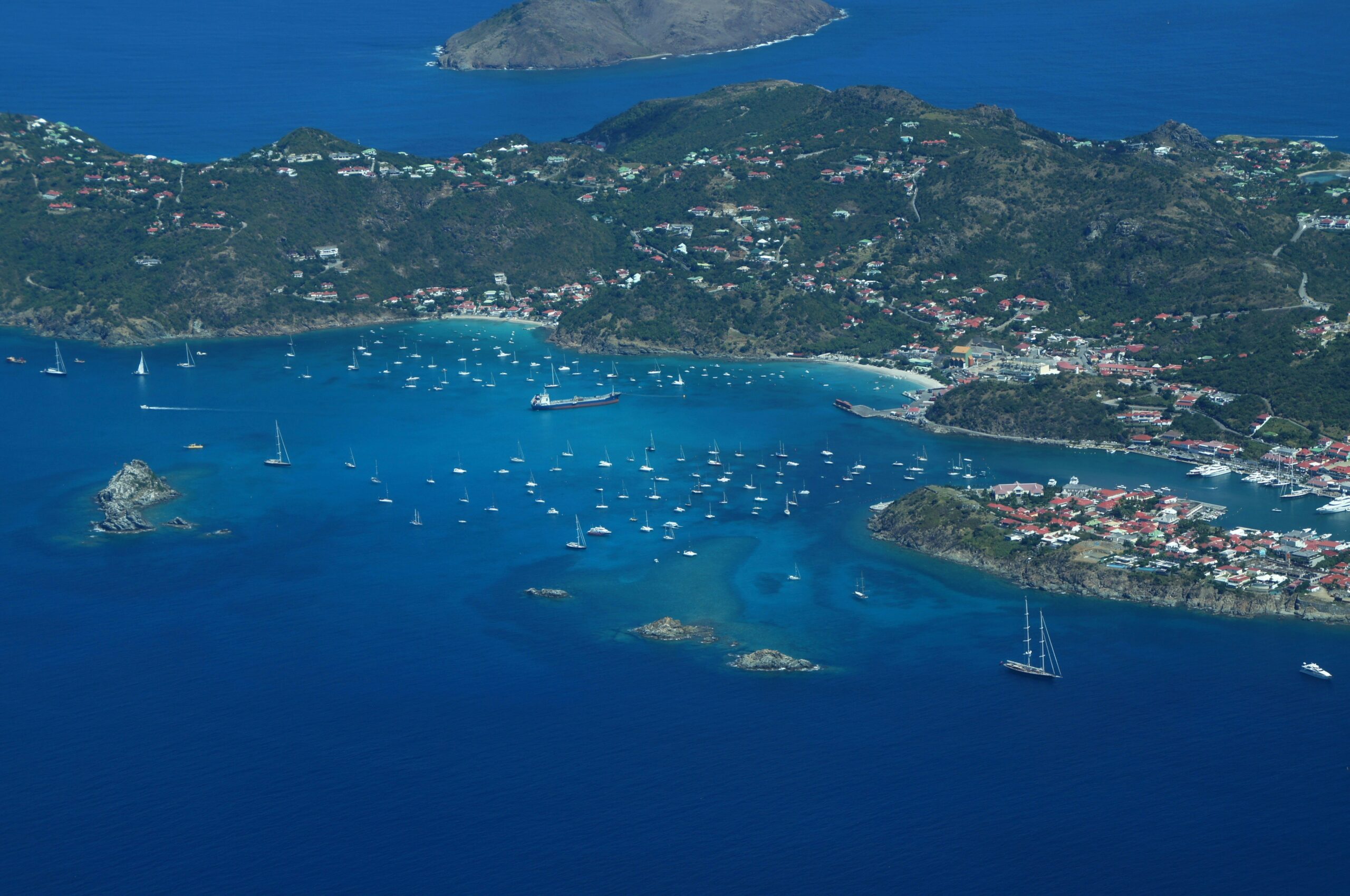 Saint Kitts and Nevis — coast from above